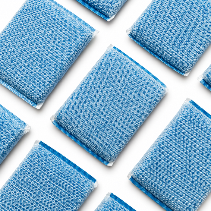 Non-scratch cleaning sponge detail